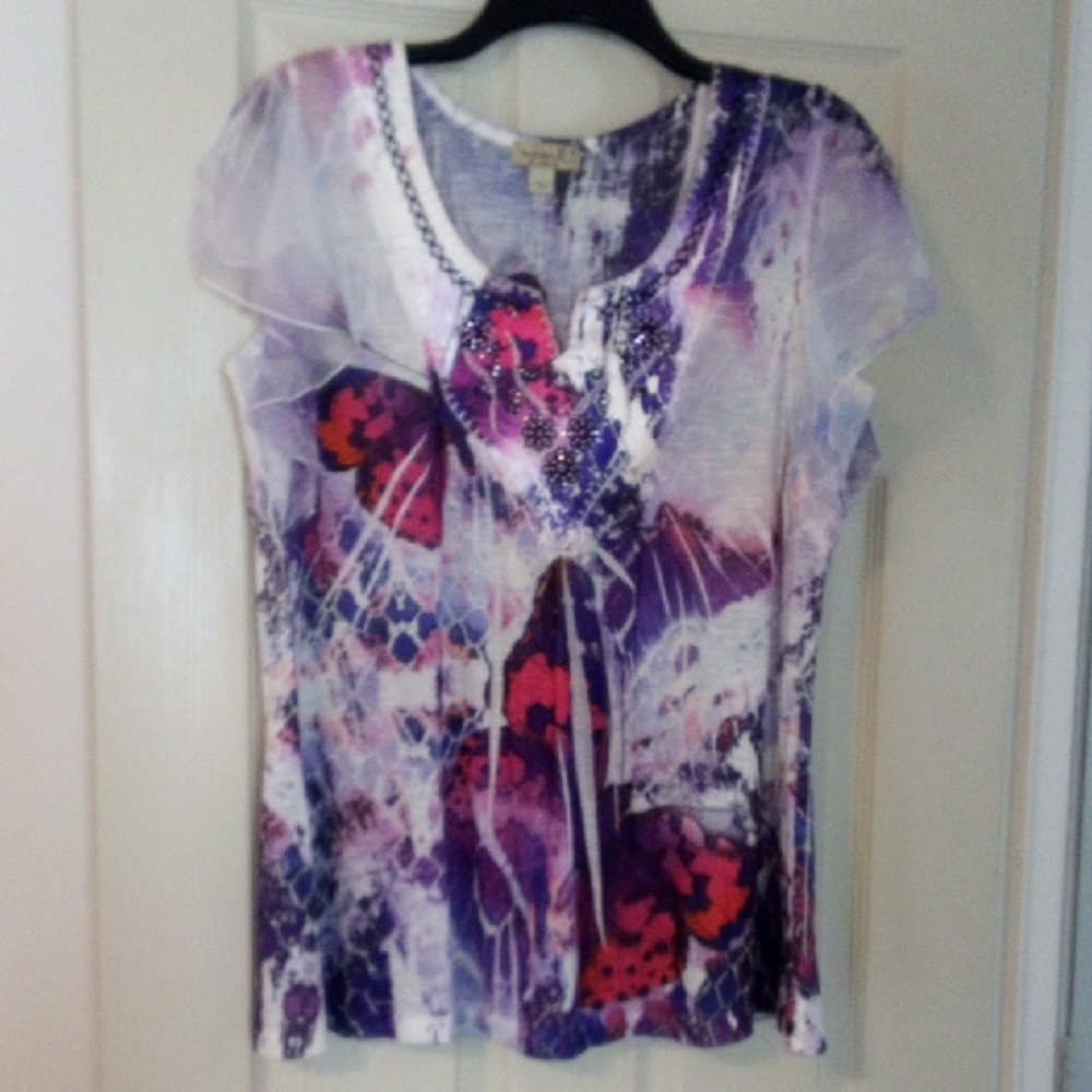 Butterfly Top -  One World